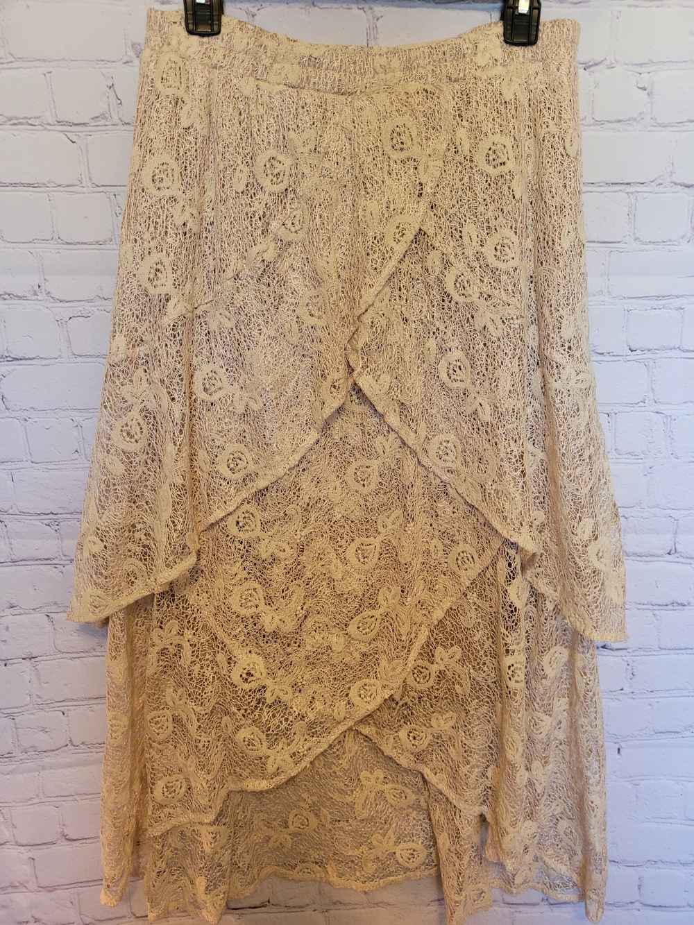 REBA Cream Lace Size Small Tiered Boho Western Prairie Midi skirt